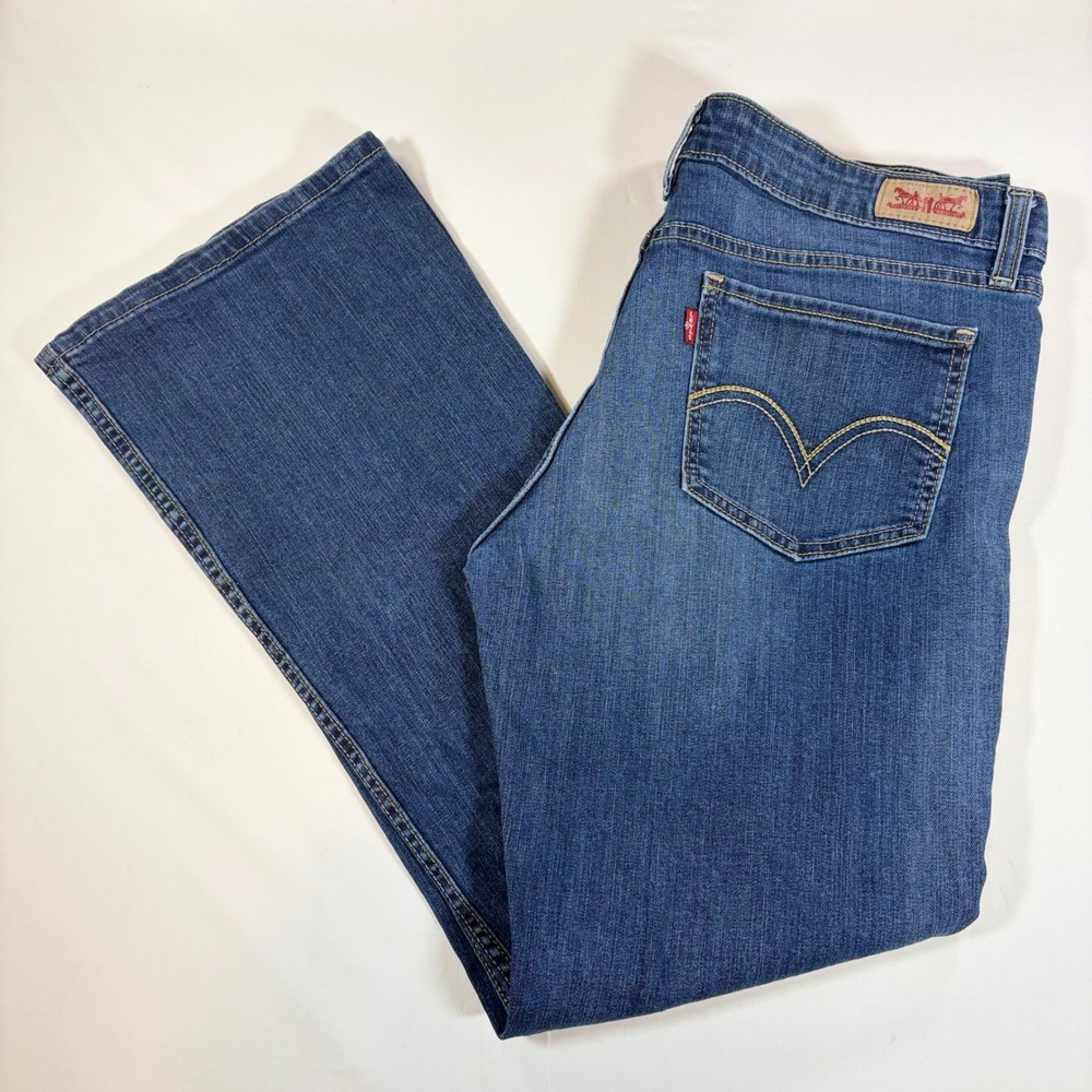 Levis 518 Superlow Bootcut Jeans Womens 13M Medium Wash Blue Denim W31 L32